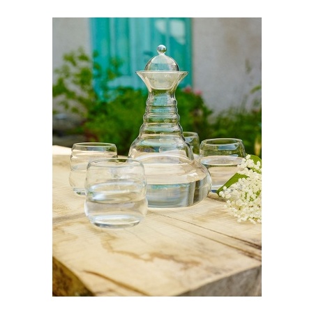 71141_-_golden_alladin_4_mythos_-_table_outside