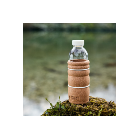 cork_wide_neck_bottle_500ml_natures_design_serenity_plus_bioplastic_lid_on_mound