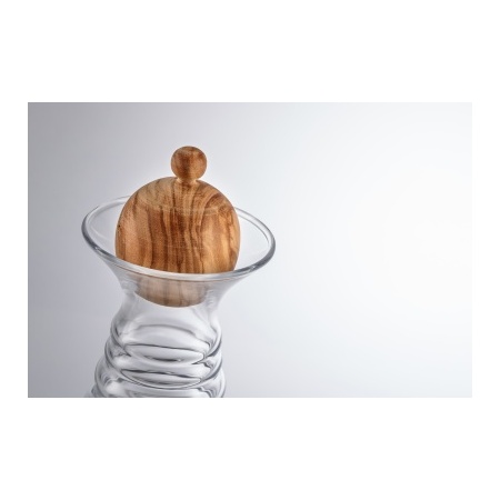 olice_wood_lid_on_bottle_natures_design