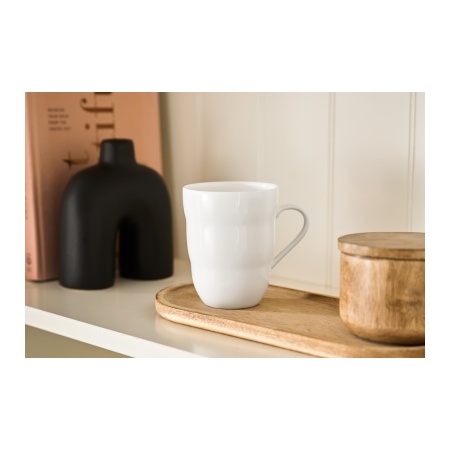 shinno_mug_on_counter